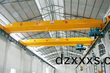 工業(yè)(ye)無(wú)(wu)線(xiàn)遙(yao)控(kong)器(qi)的(de)優(yōu)點(diǎn)(dian)